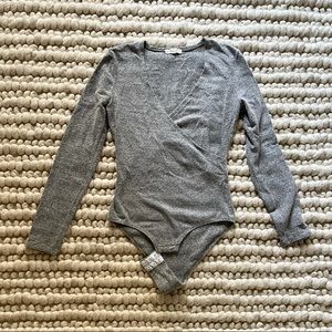 MADEWELL Heather Grey crossover bodysuit M